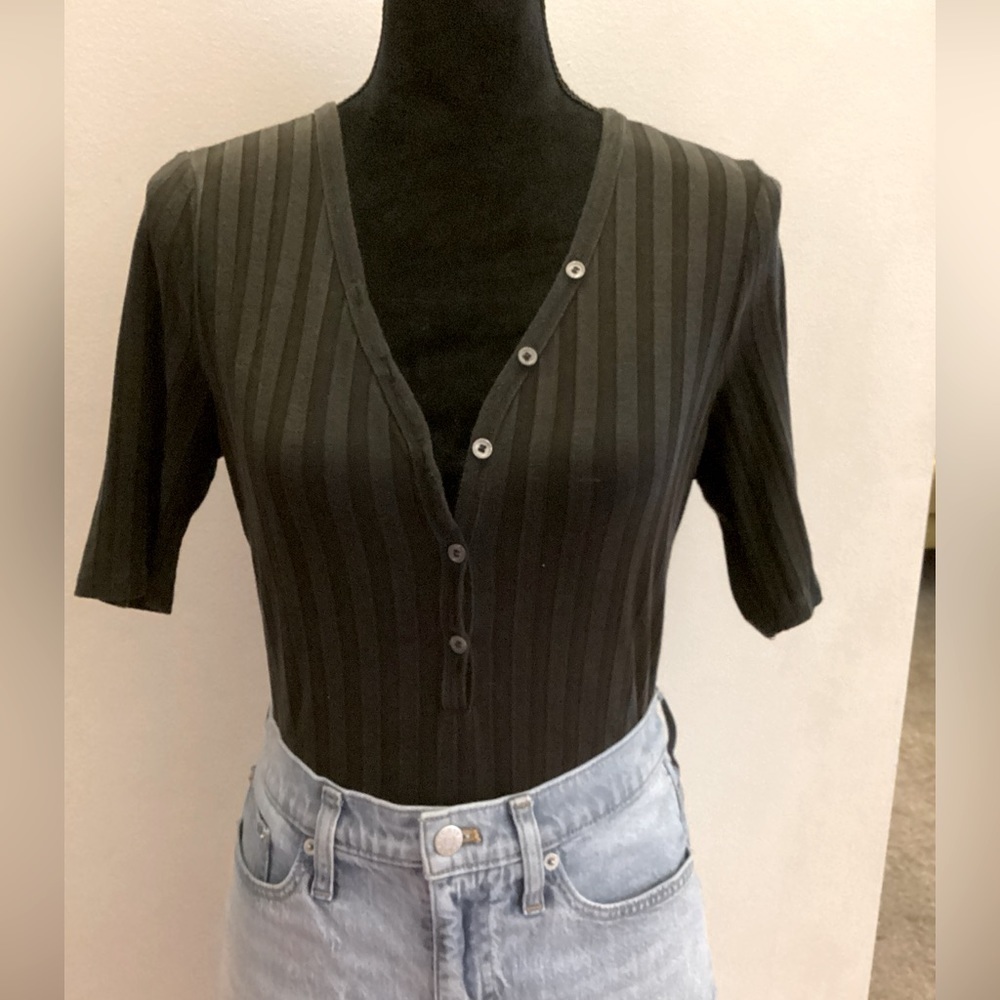 House of Harlow 1960 Black Ribbed Bodysuit, size M